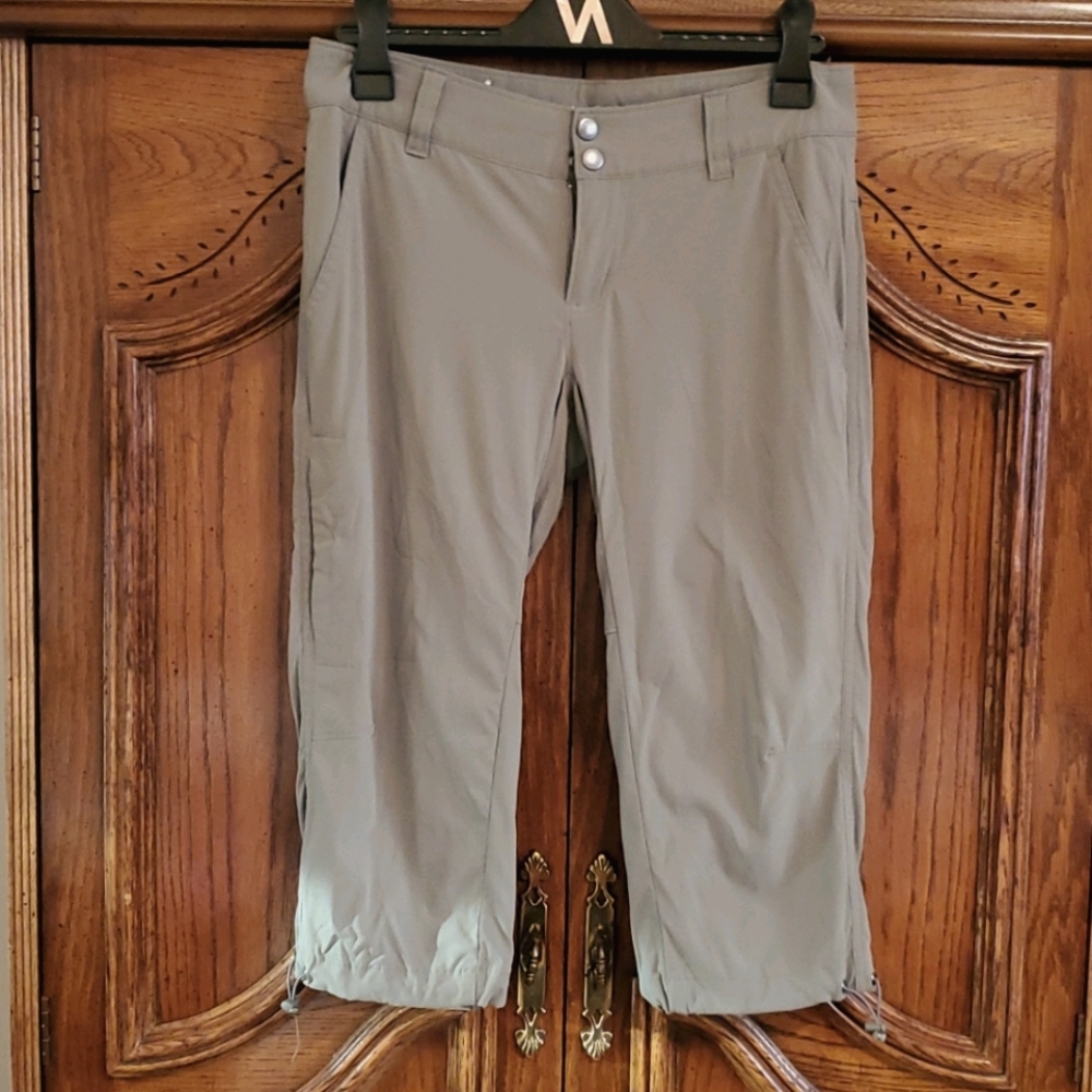 Columbia hiking capris